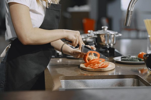 Top options and pricing for electric turntables in 2025